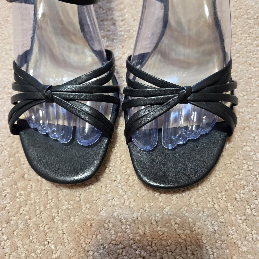Ann Taylor Ellis Leather Knot Heeled Sandals in black Elegant‎ Sophisticated 10